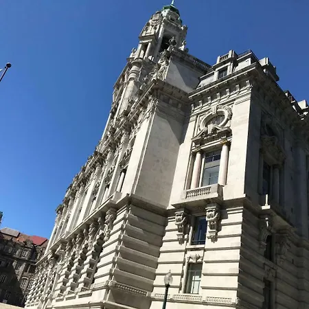 Cosy City Centre 2 Bedroom *