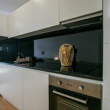 Cosy City Centre 2 Bedroom Apartment Porto
